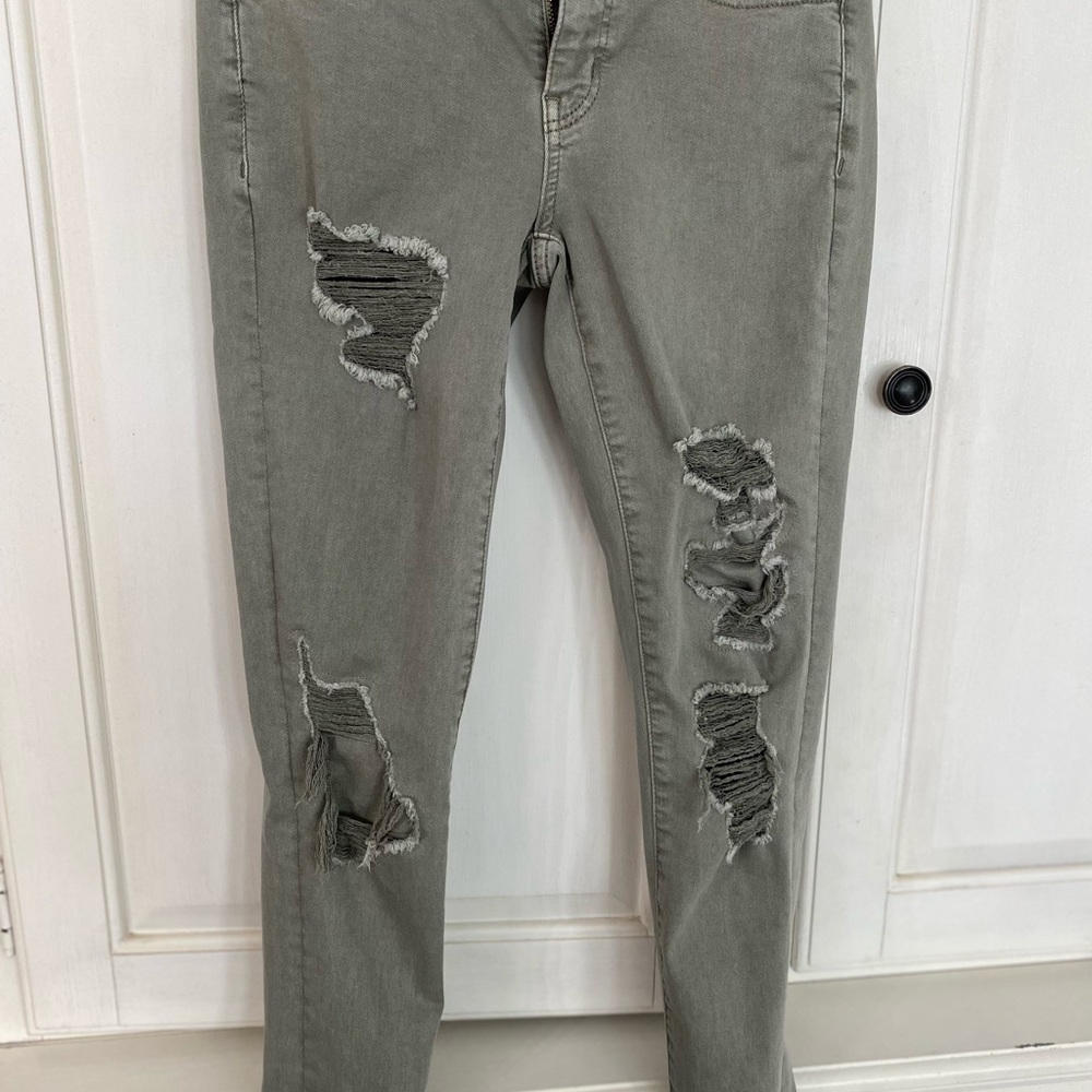 American eagle khaki green pants